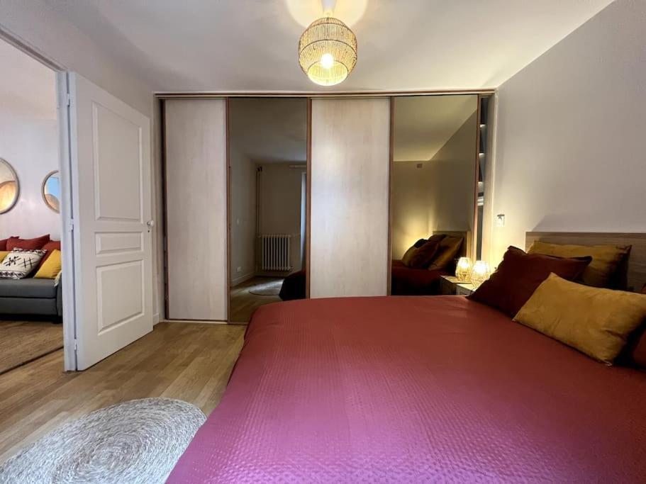 Un Cocon Urbain - Apartment